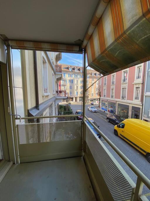 Comfortable, Very Well Located Between Train Station And Lake! Lausanne Exterior photo